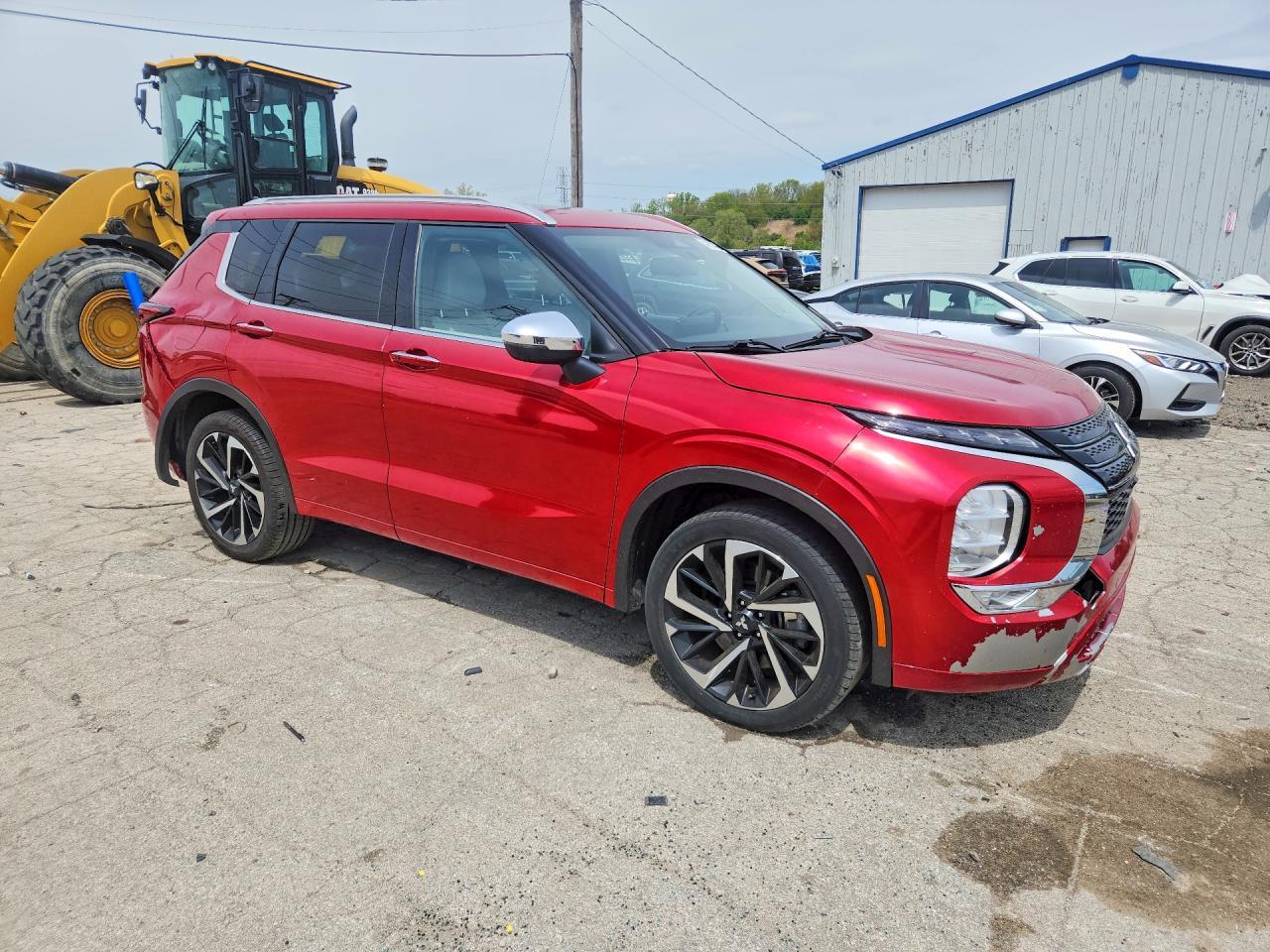 2023 Mitsubishi Outlander Sel - Фото 4