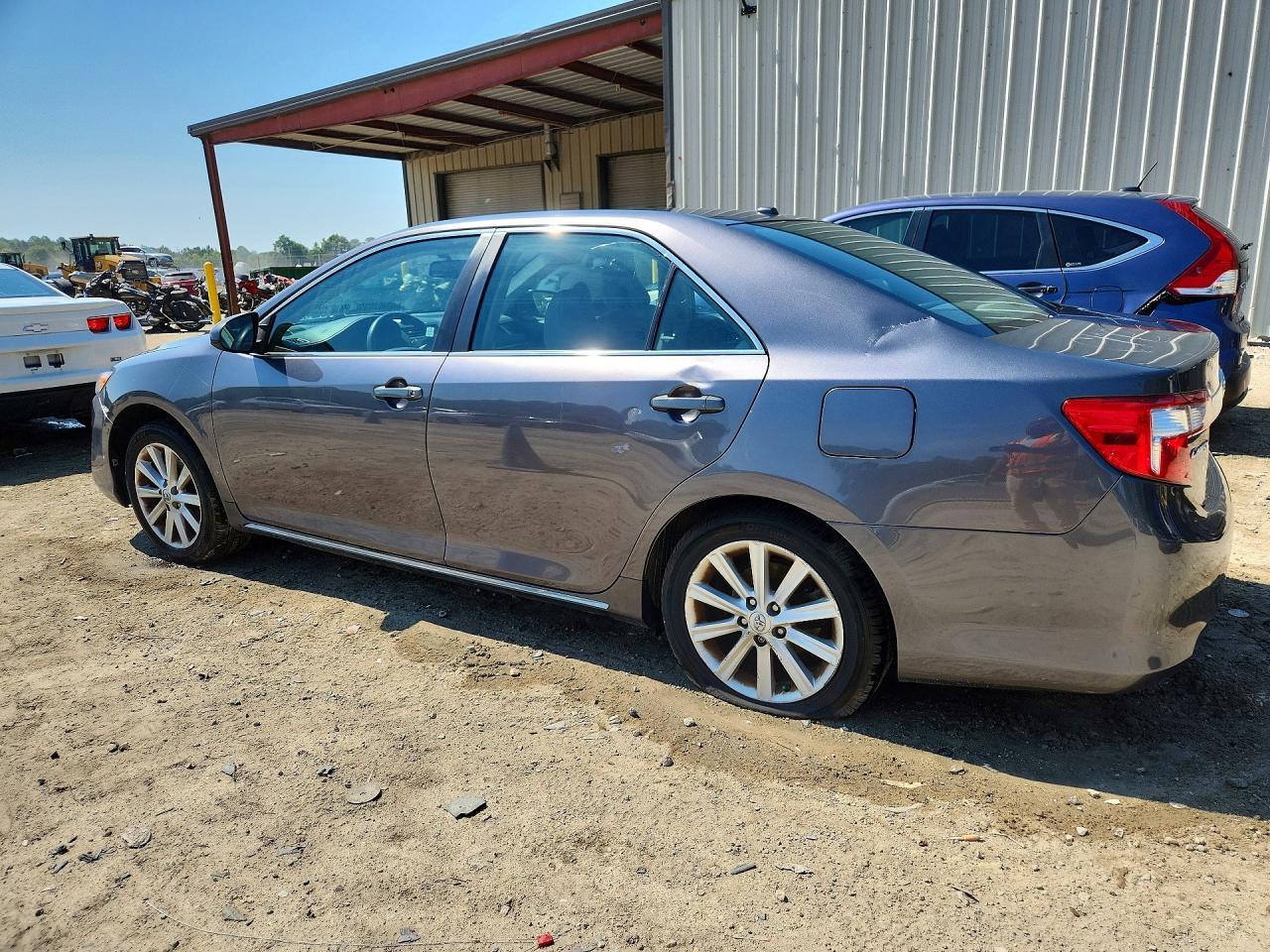 2014 Toyota Camry Xle - Фото 2