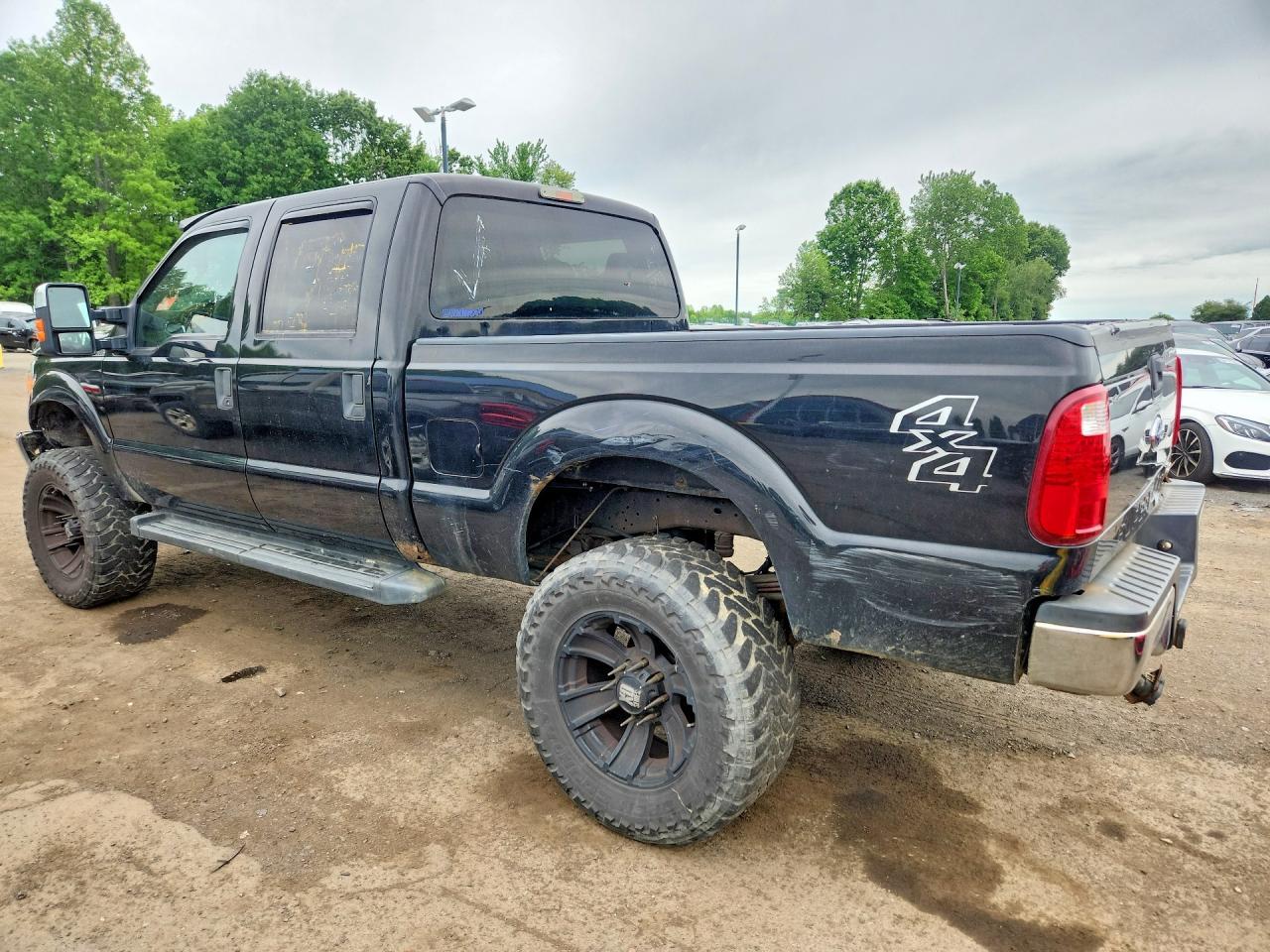 2014 Ford F250 Super Duty - Фото 2