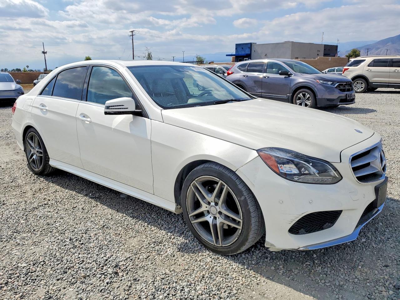 2016 Mercedes-Benz E 350 - Фото 4