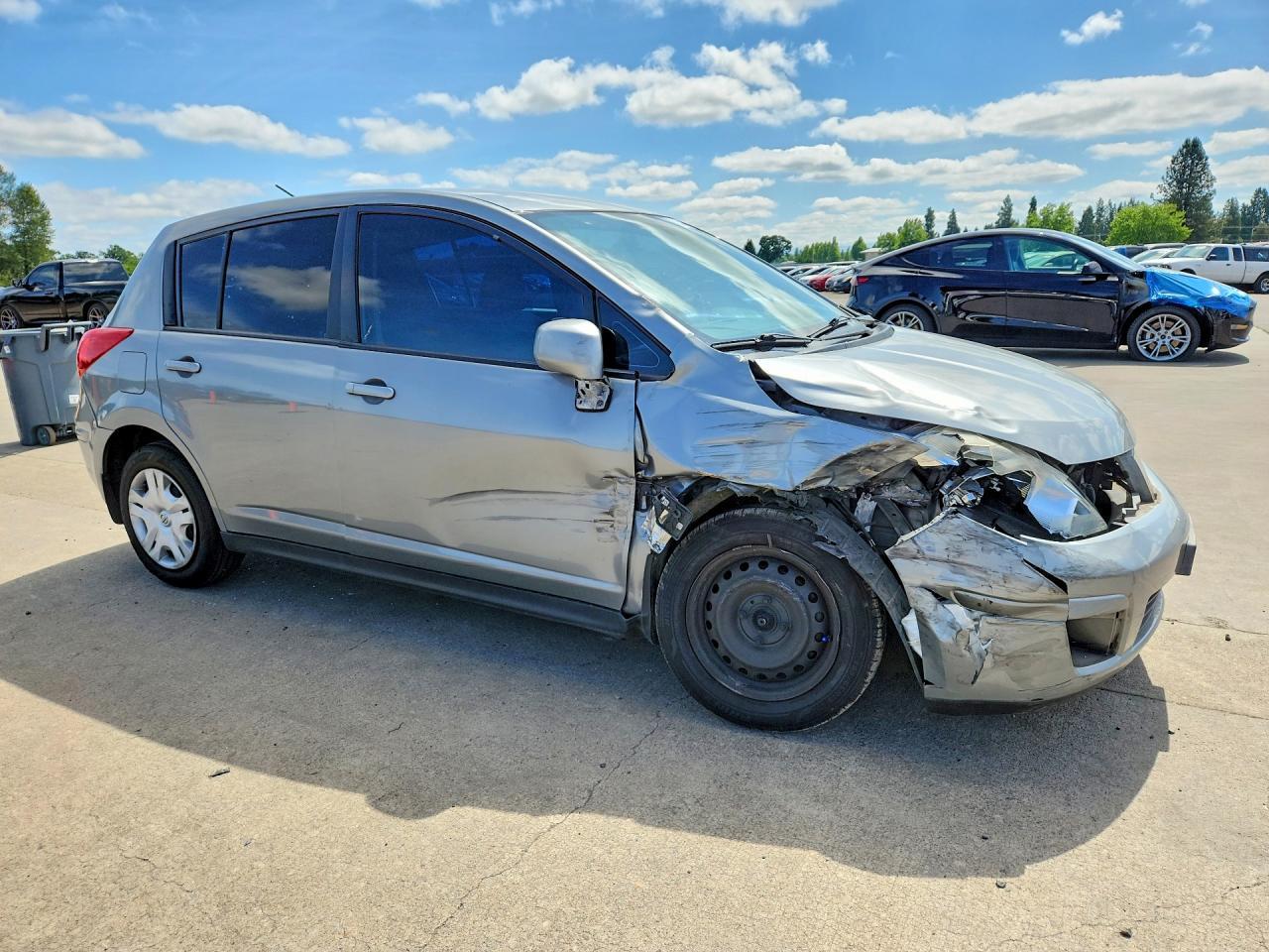 2009 Nissan Versa 1.8 S - Фото 4