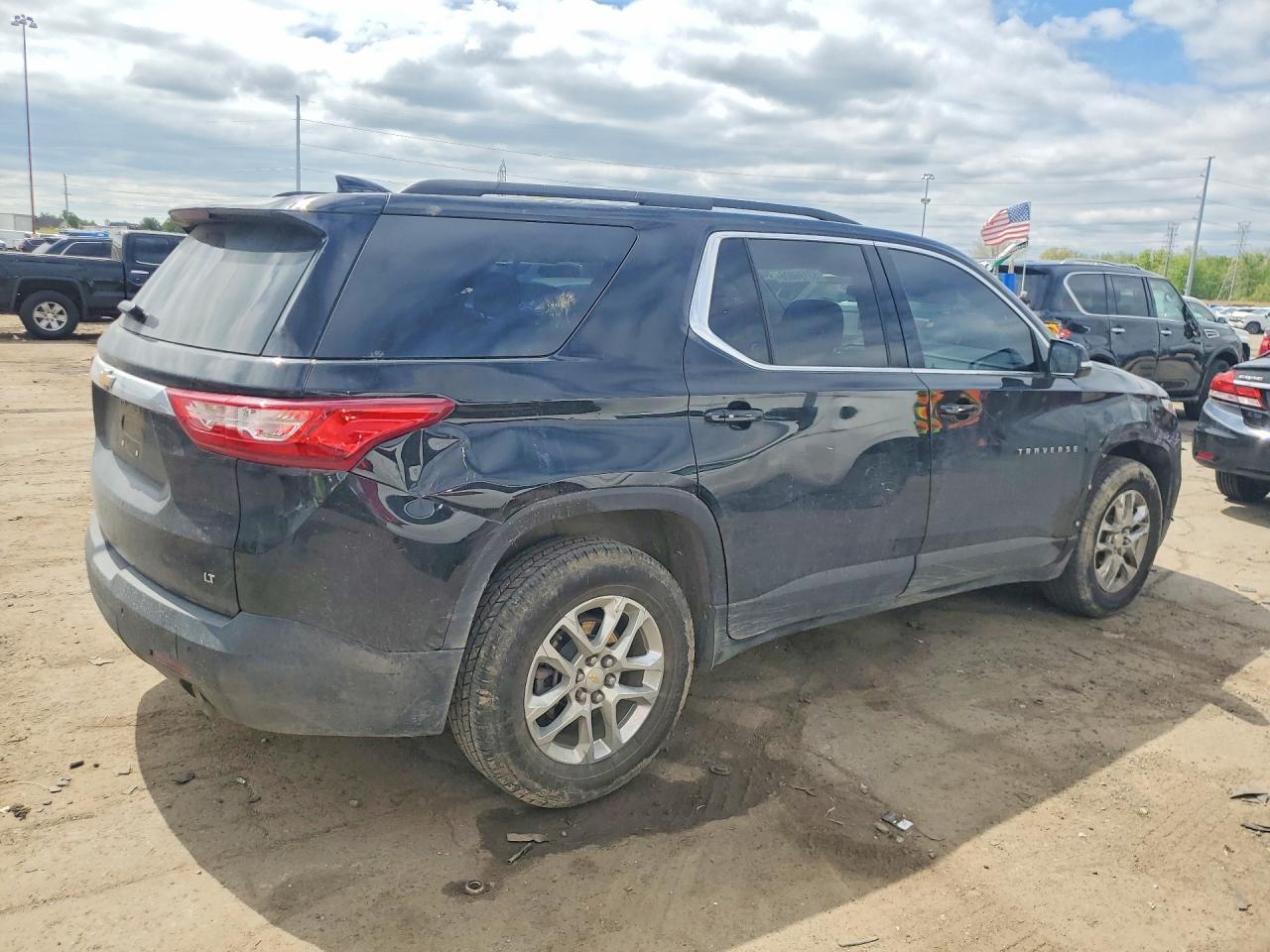2020 Chevrolet Traverse Lt - Фото 3