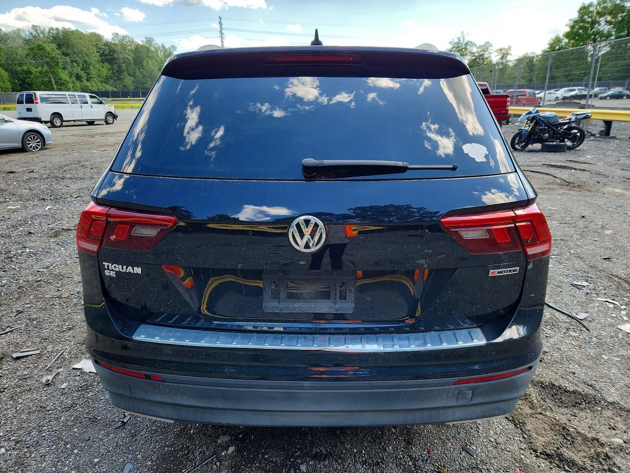 2019 Volkswagen Tiguan Se - Image 6