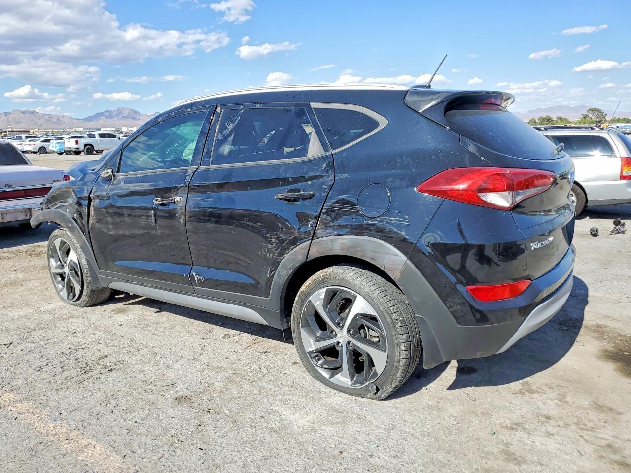 2017 Hyundai Tucson Sport - Фото 2
