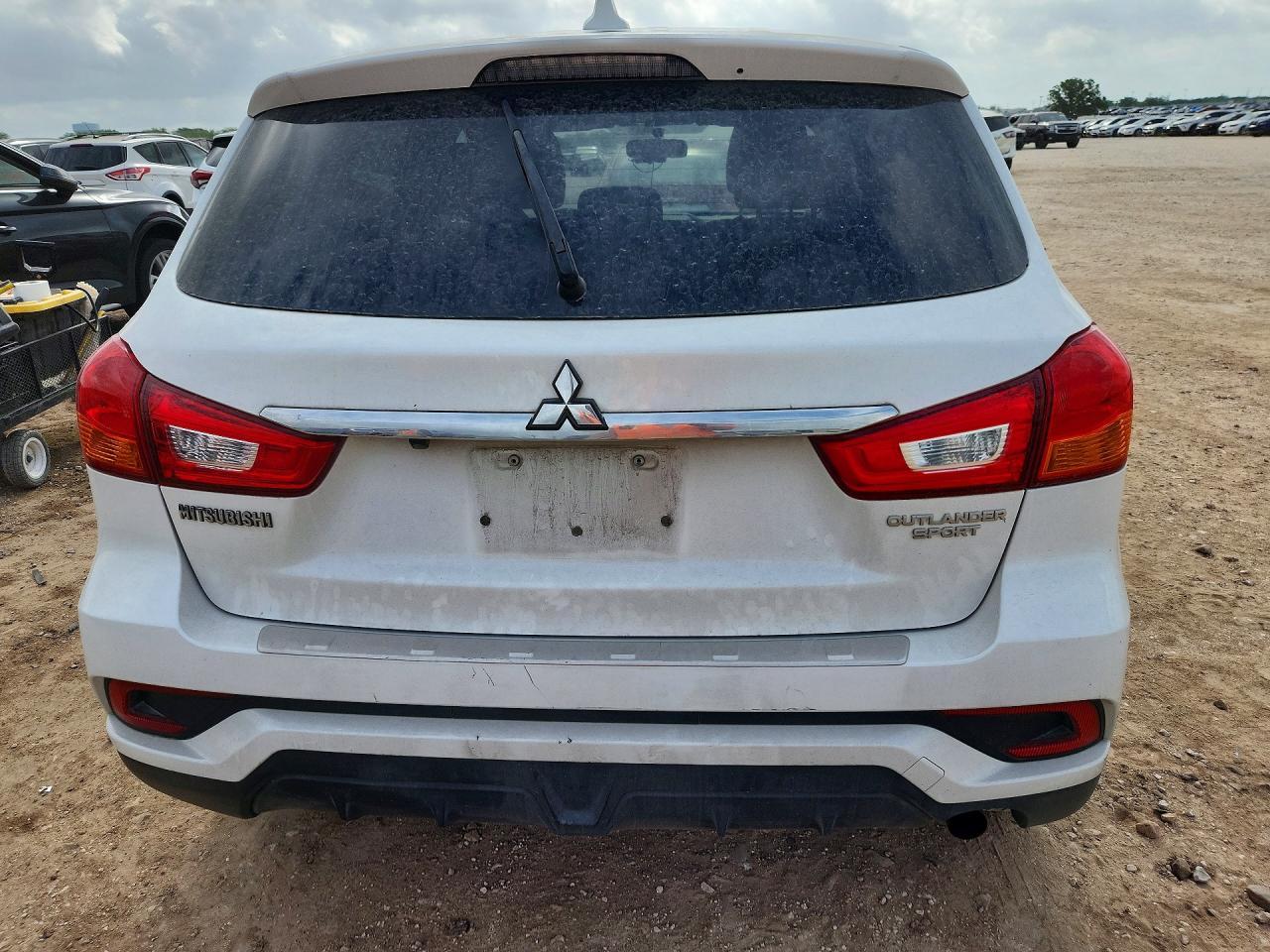 2018 Mitsubishi Outlander Sport Es - Фото 6