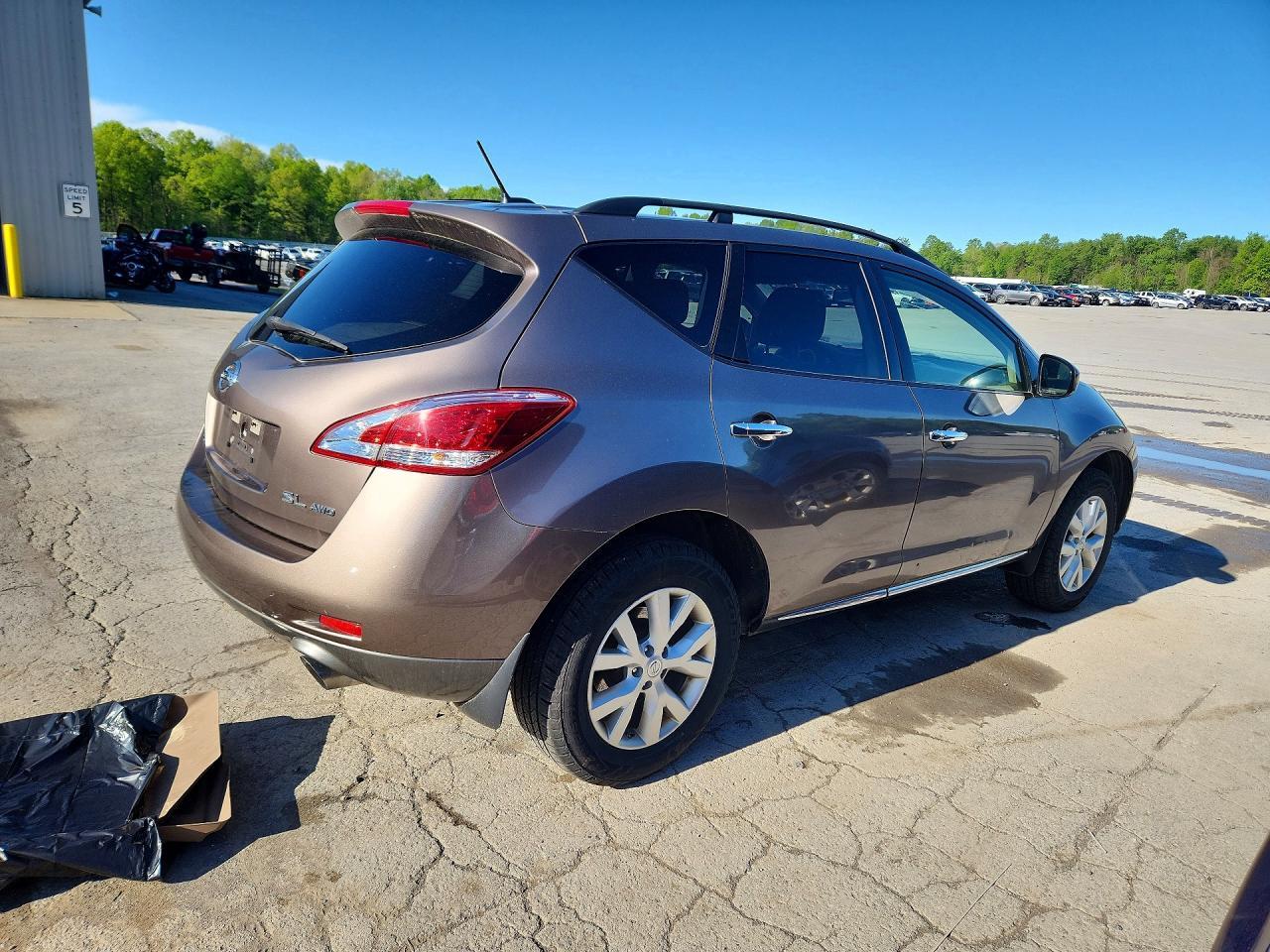 2013 Nissan Murano S - Image 3