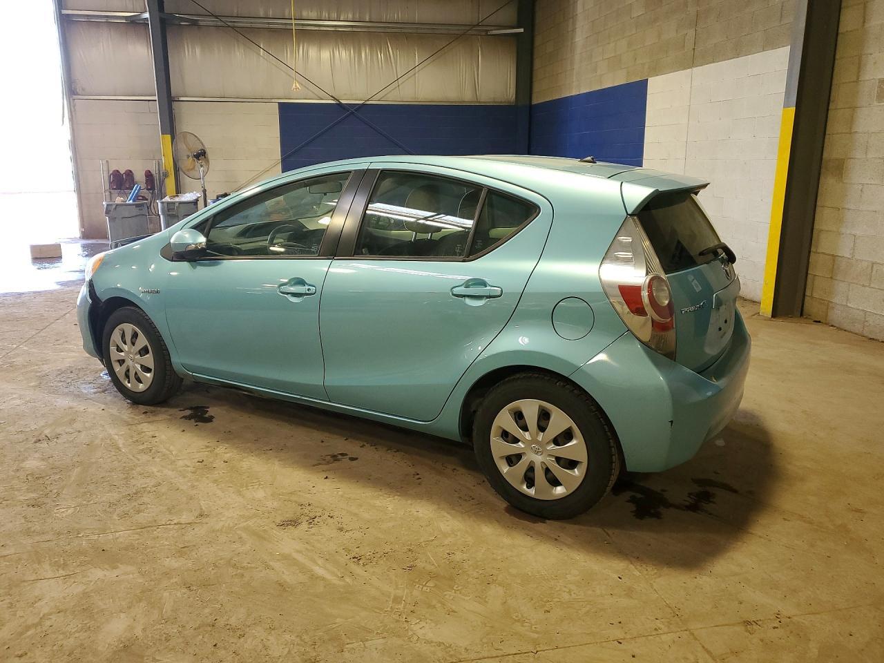 2013 Toyota Prius C Two - Image 2