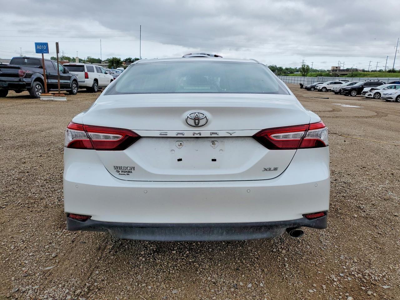 2018 Toyota Camry Xle - Фото 6