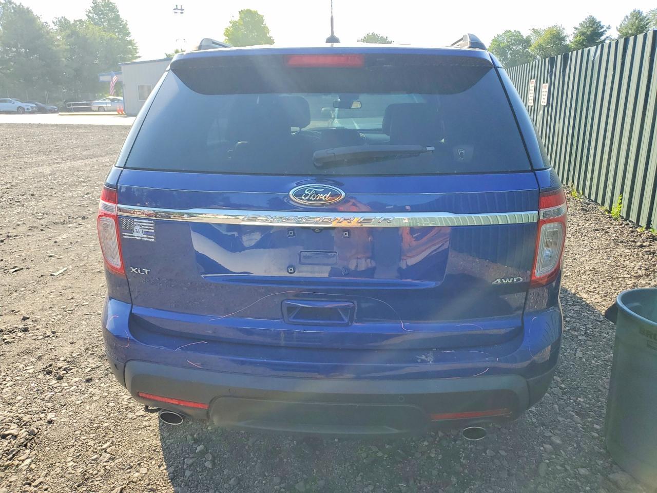 2014 Ford Explorer Xlt - Image 6