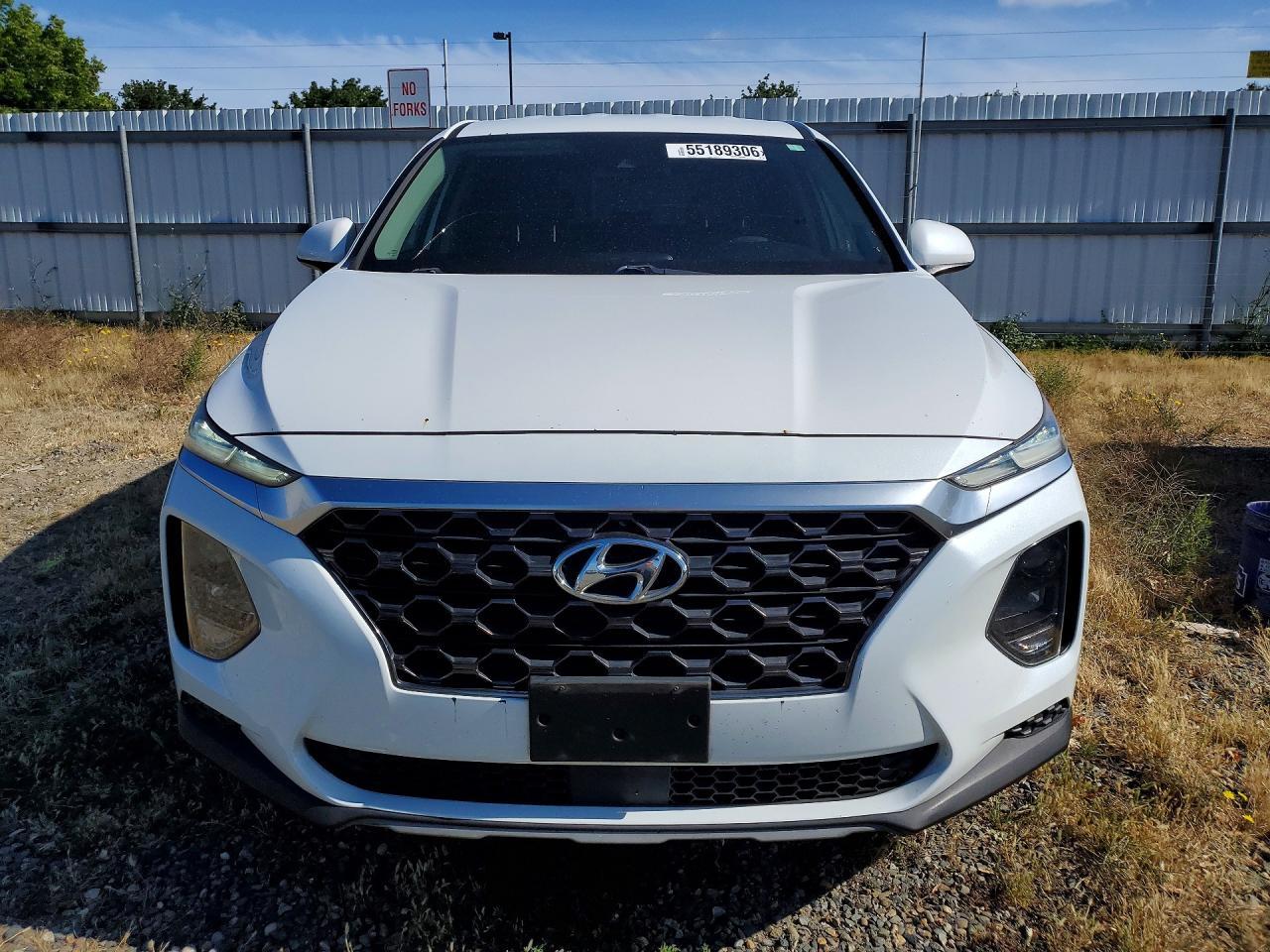 2019 Hyundai Santa Fe Se - Фото 5