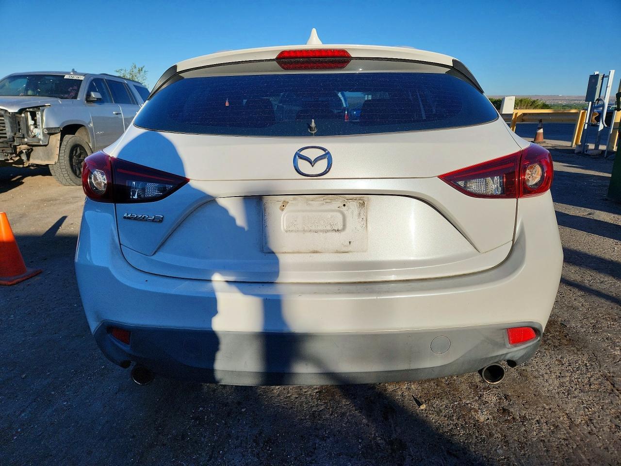 2015 Mazda 3 Sport - Image 6
