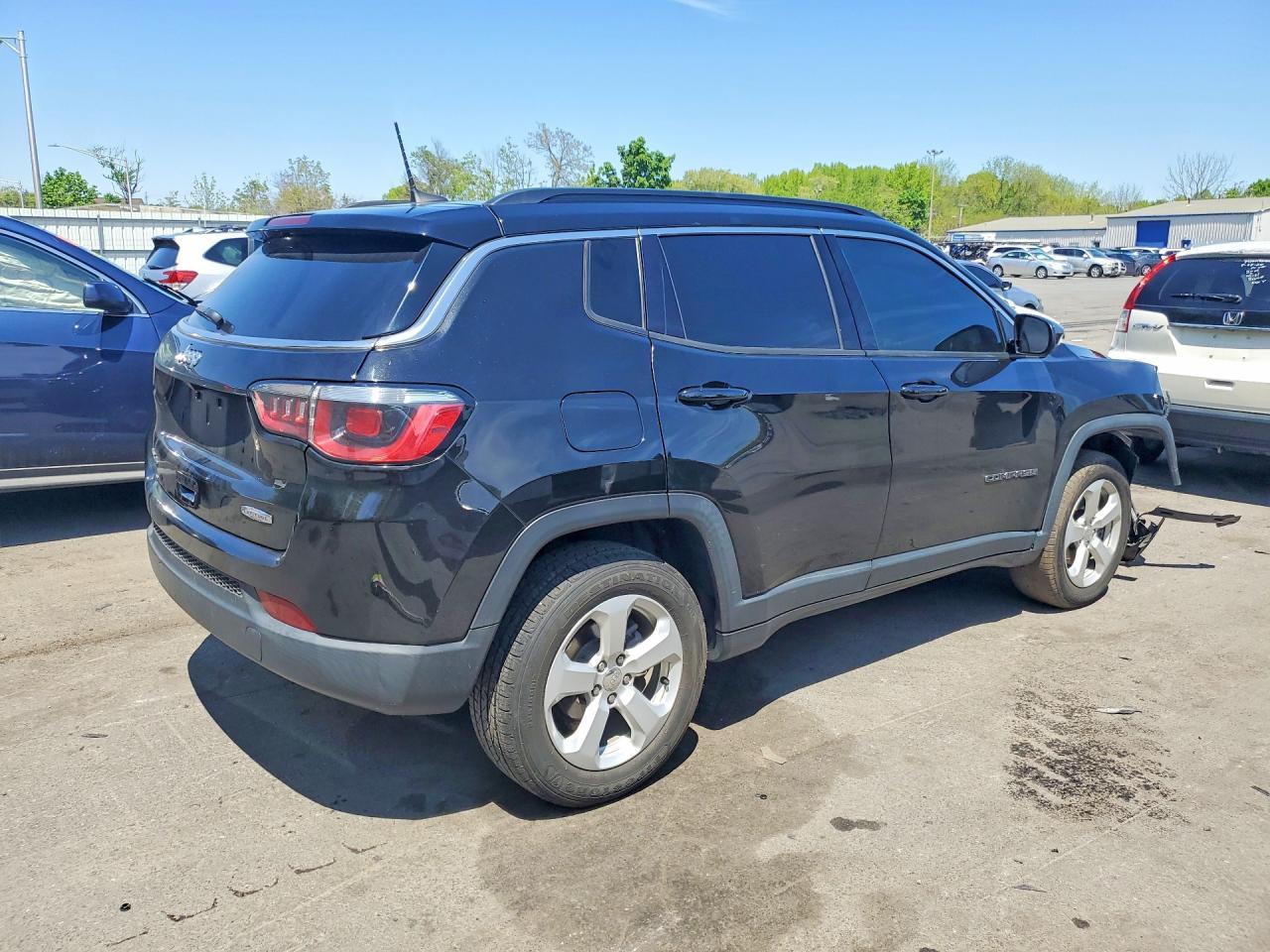 2018 Jeep Compass Latitude - Фото 3