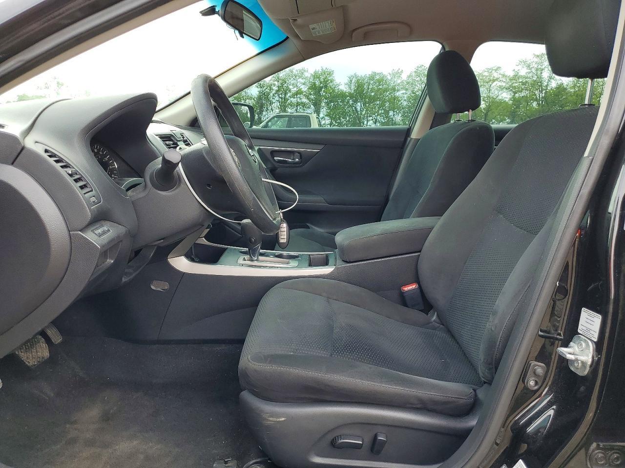 2015 Nissan Altima 2.5 S - Фото 7