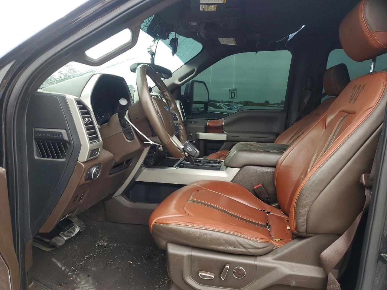 2020 Ford F250 Super Duty - Фото 7