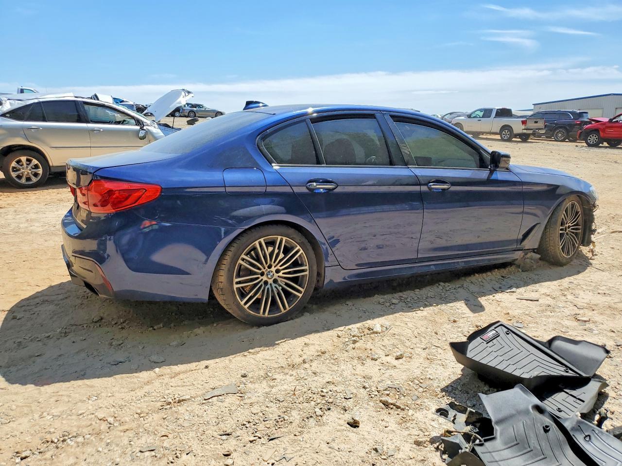 2017 BMW 540 I - Фото 3