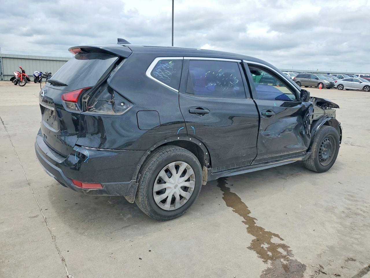 2019 Nissan Rogue S - Фото 5