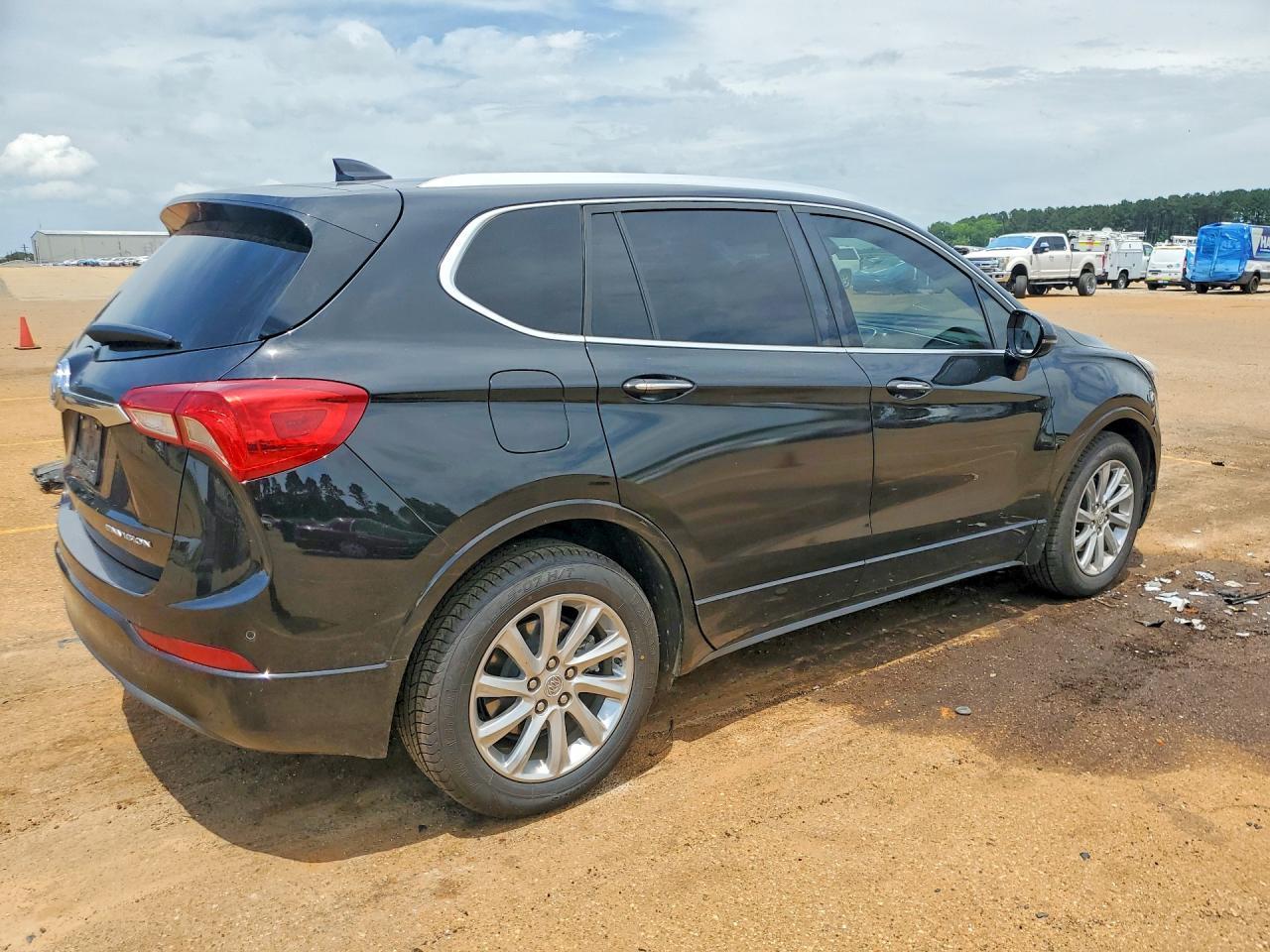 2020 Buick Envision Essence - Image 3