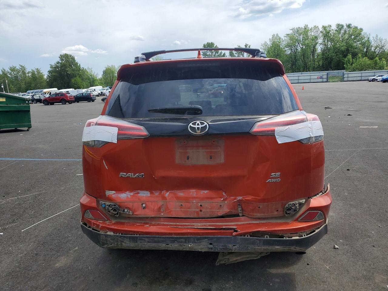 2016 Toyota Rav4 Se - Фото 6
