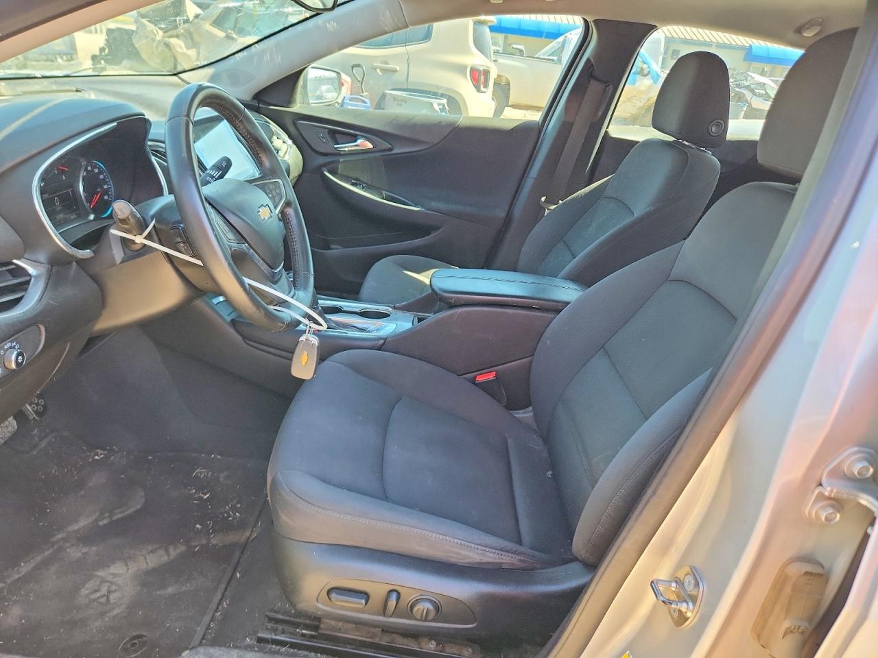 2017 Chevrolet Malibu Lt - Image 7