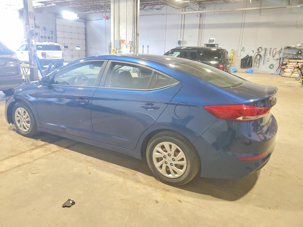 2017 Hyundai Elantra Se - Фото 2