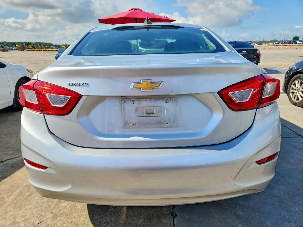 2018 Chevrolet Cruze Ls - Фото 6