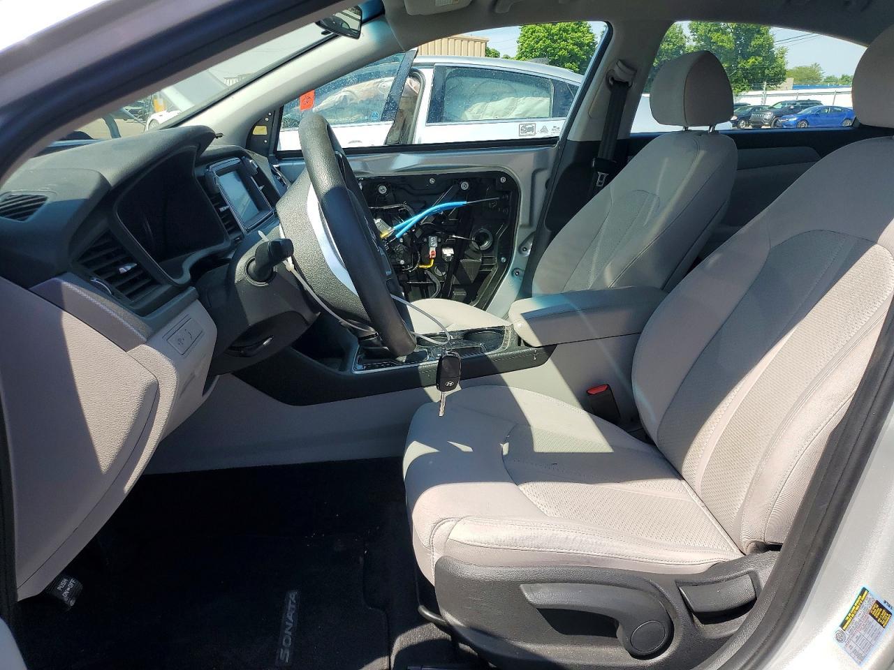 2018 Hyundai Sonata Se - Фото 7