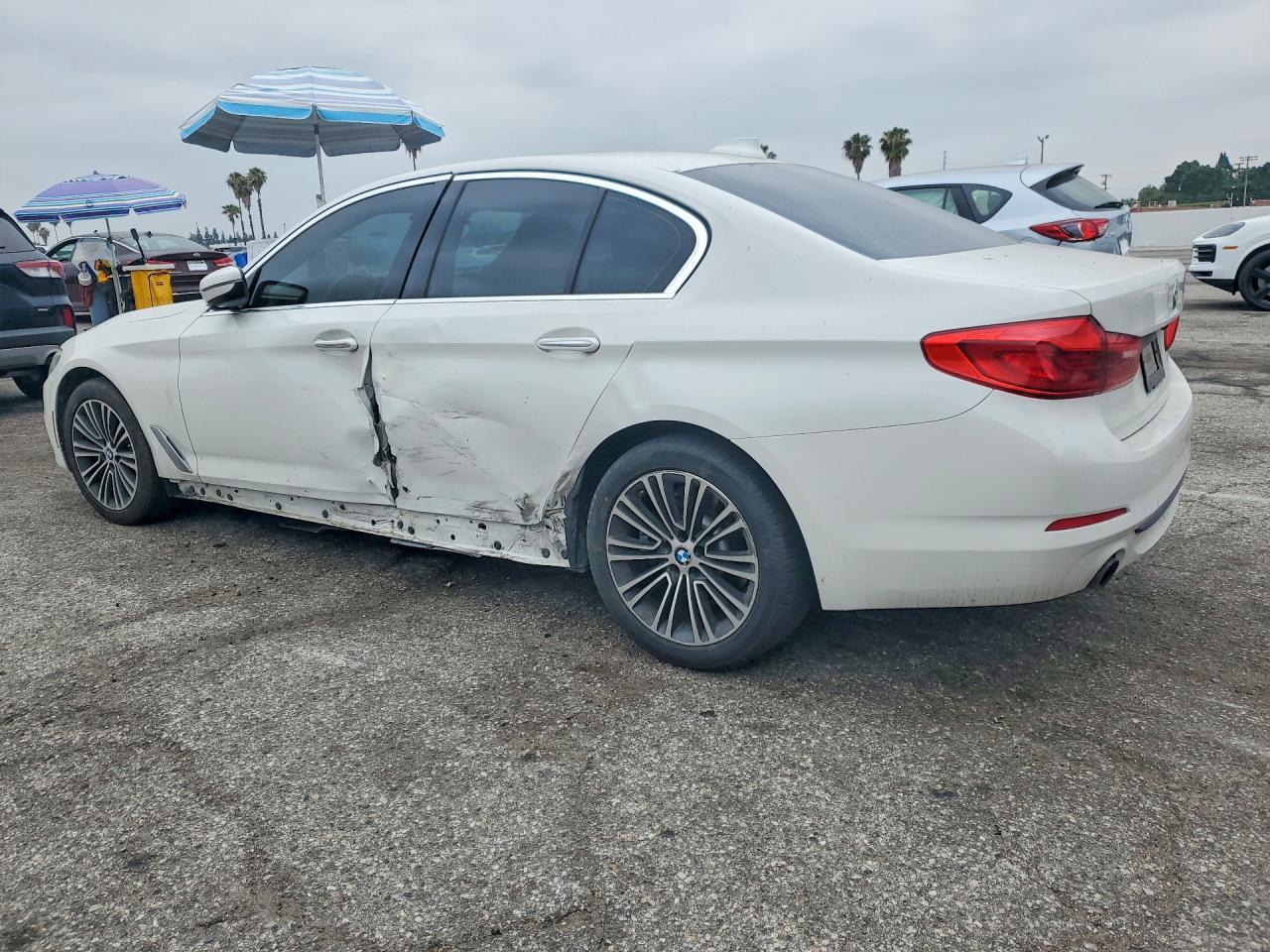 2018 BMW 530 I - Фото 2