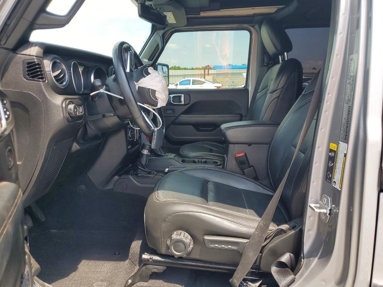 2021 Jeep Wrangler Unlimited Sahara - Фото 7