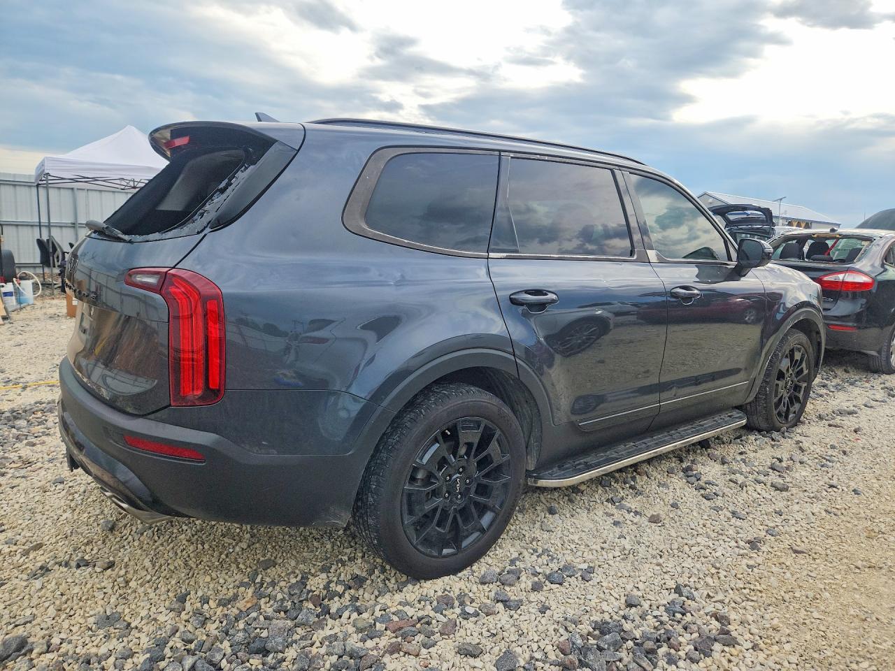 2022 Kia Telluride Sx - Image 3