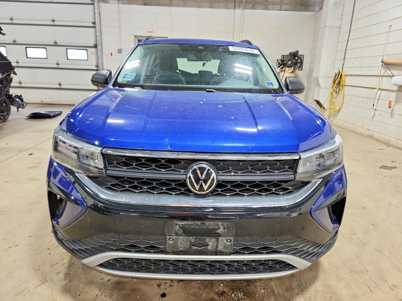 2022 Volkswagen Taos S - Фото 5