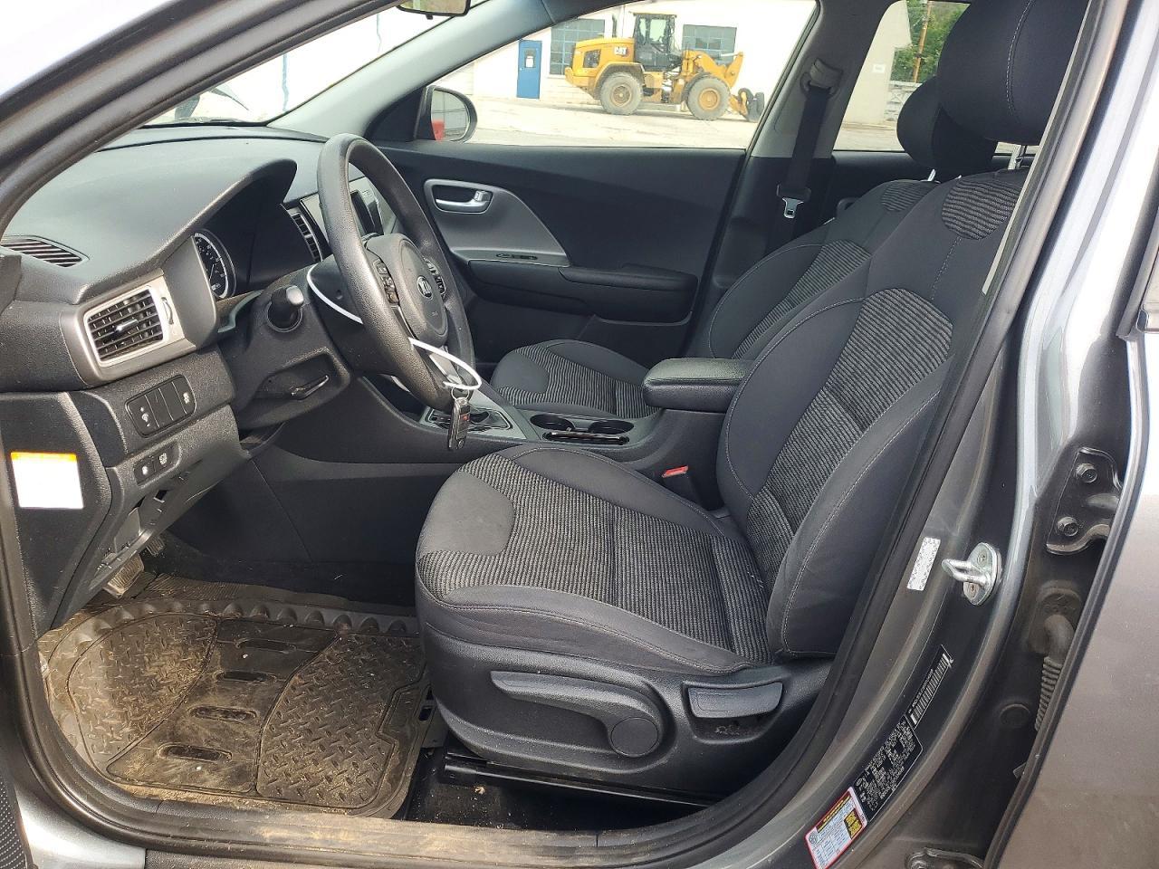 2017 Kia Niro Lx - Фото 7