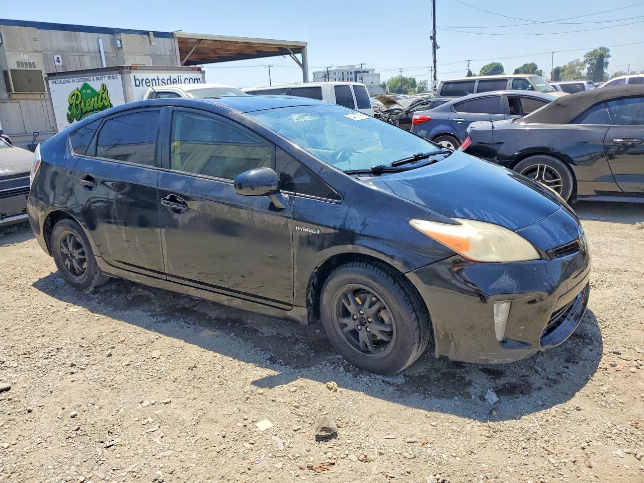 2014 Toyota Prius Two - Фото 4