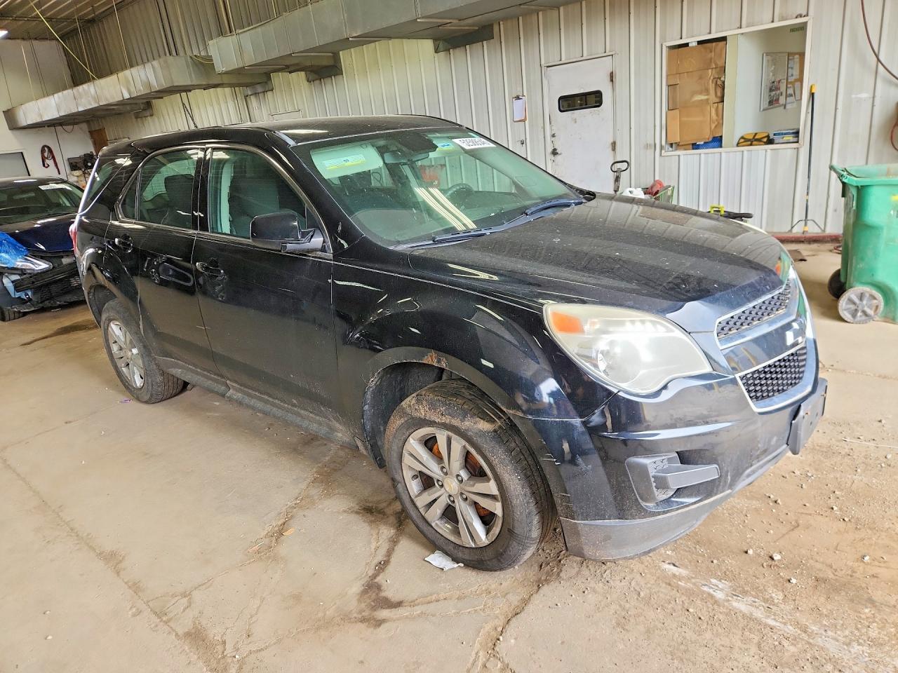 2014 Chevrolet Equinox Ls - Image 4