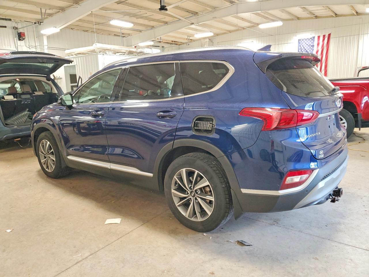 2020 Hyundai Santa Fe Sel - Image 2