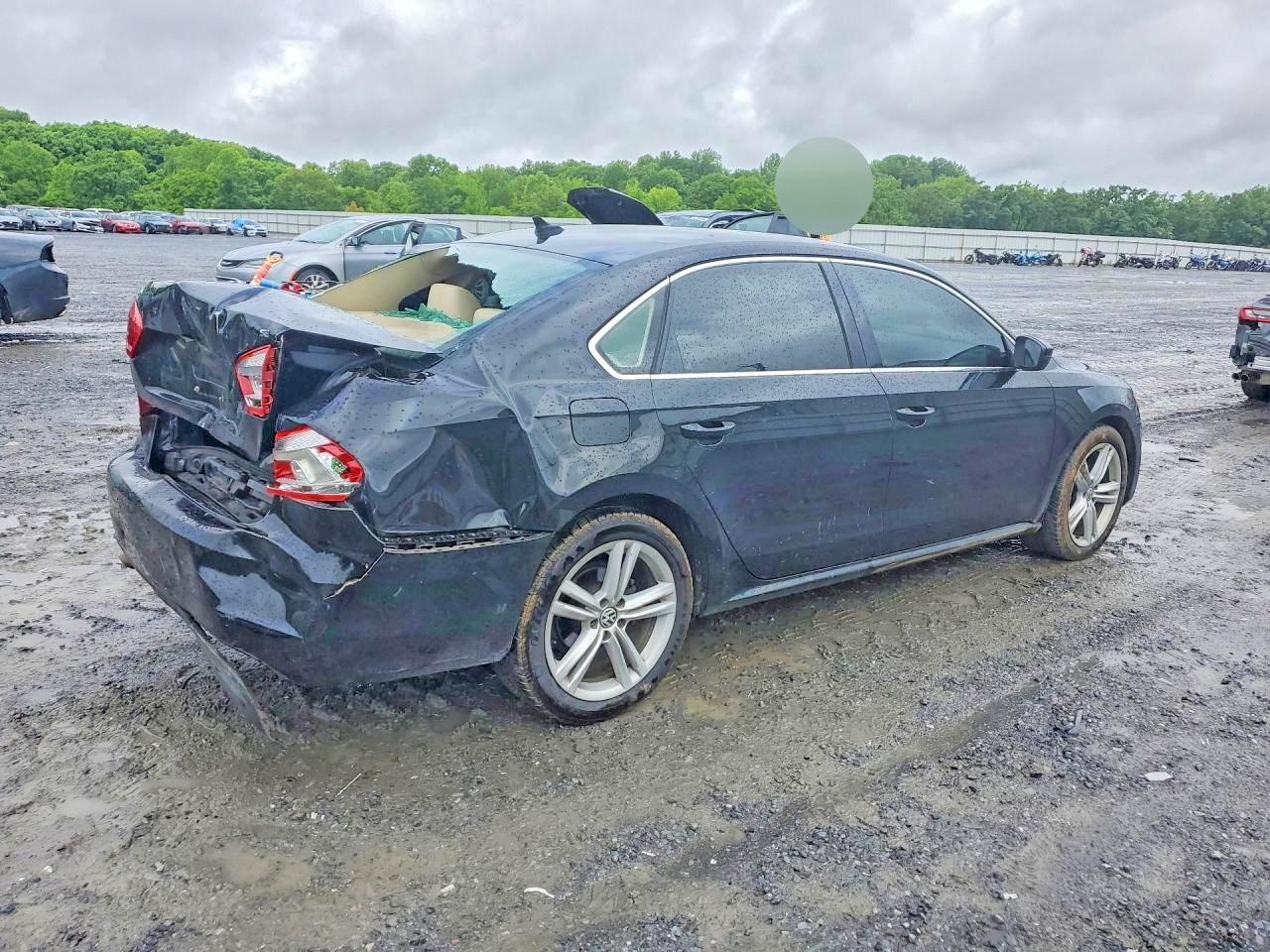 2013 Volkswagen Passat Se - Фото 3