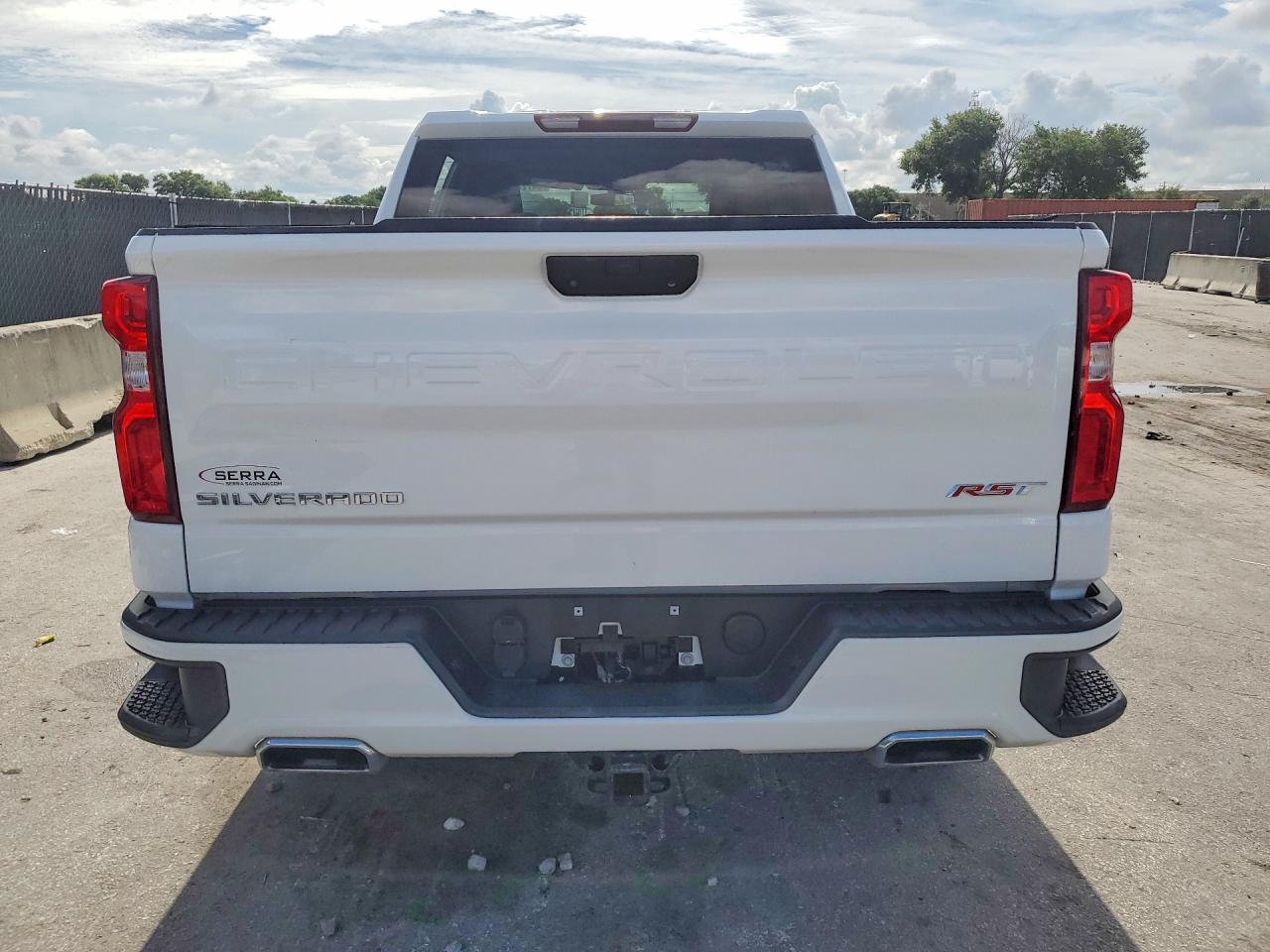 2021 Chevrolet Silverado K1500 Rst - Фото 6
