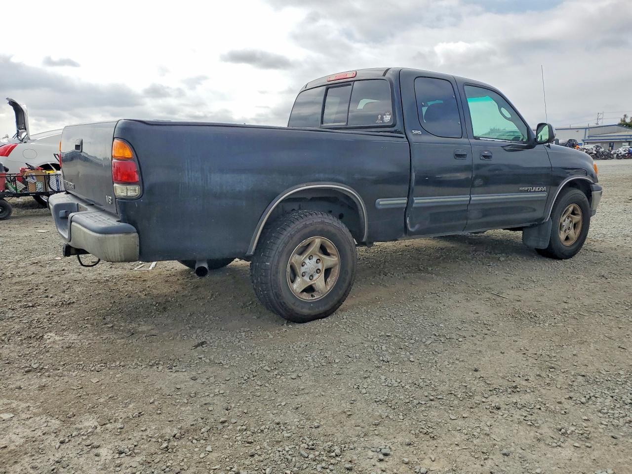 2000 Toyota Tundra Sr5 - Image 3
