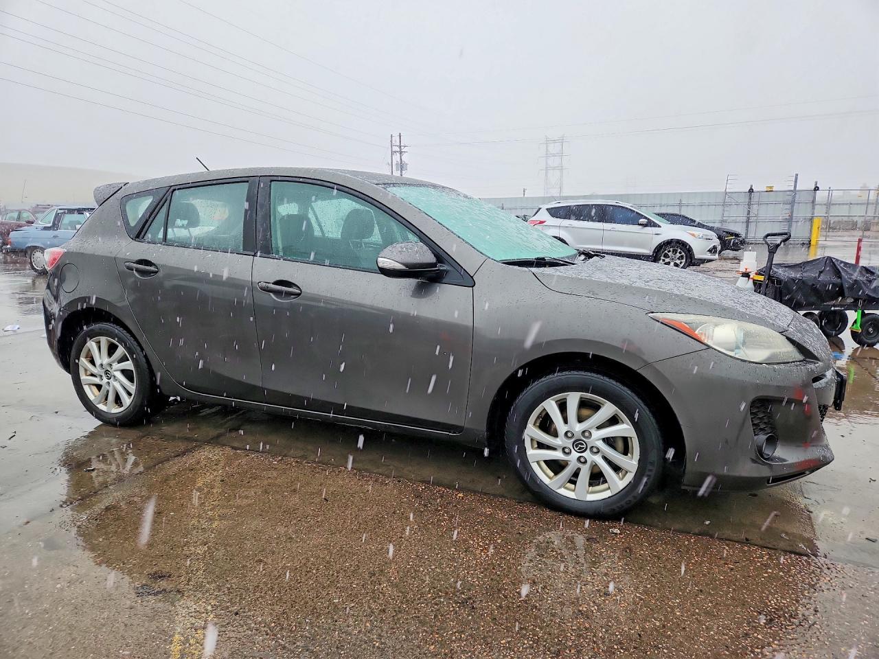 2013 Mazda 3 I - Image 4