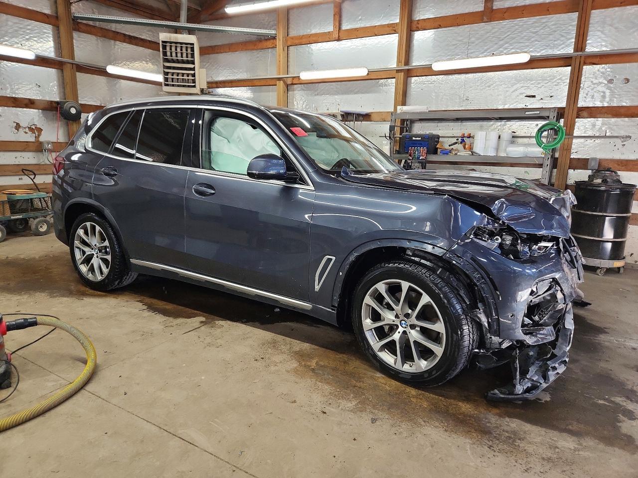 2021 BMW X5 xDrive40I - Фото 4