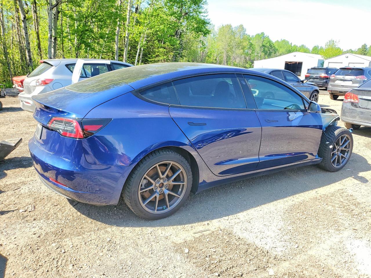 2021 Tesla Model 3 - Image 3