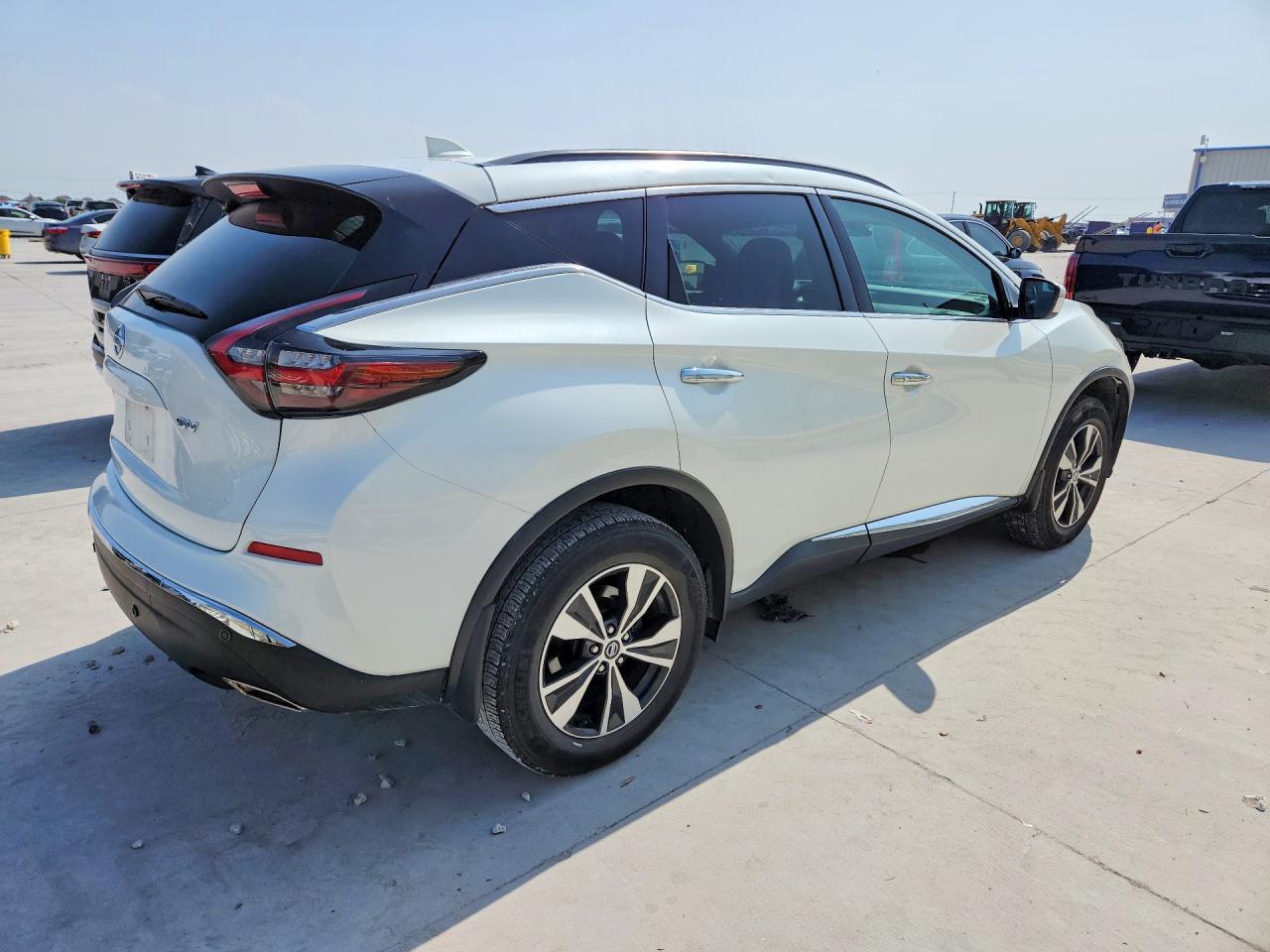 2022 Nissan Murano Sv - Image 3