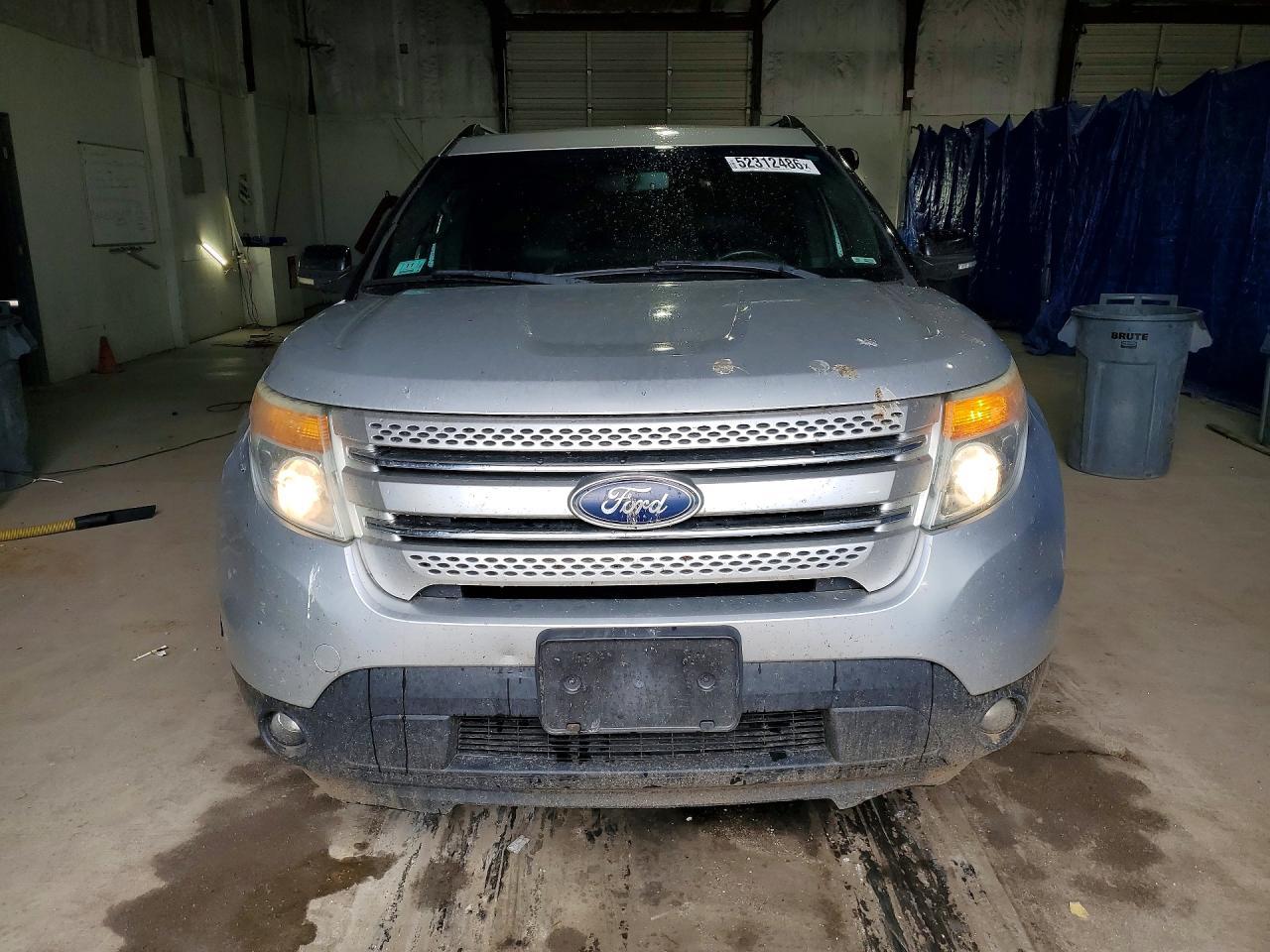 2012 Ford Explorer Xlt - Image 5