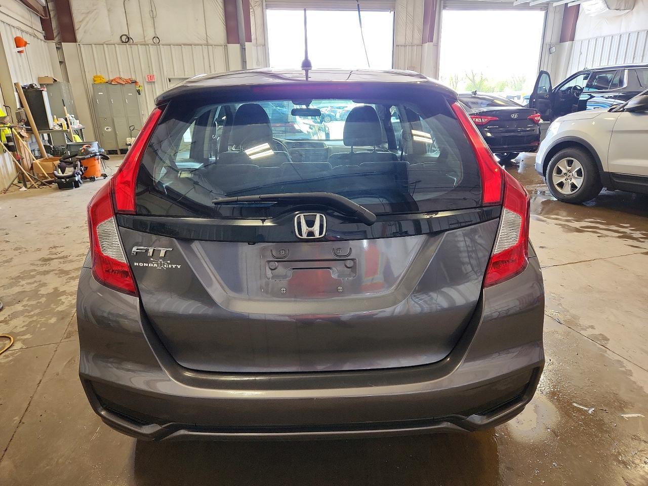 2018 Honda Fit Lx - Фото 6