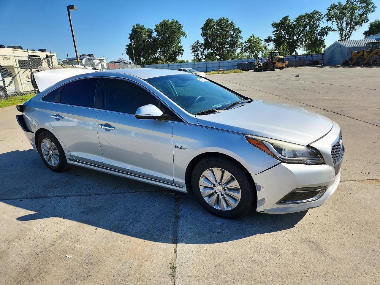 2017 Hyundai Sonata Hybrid Se - Image 4