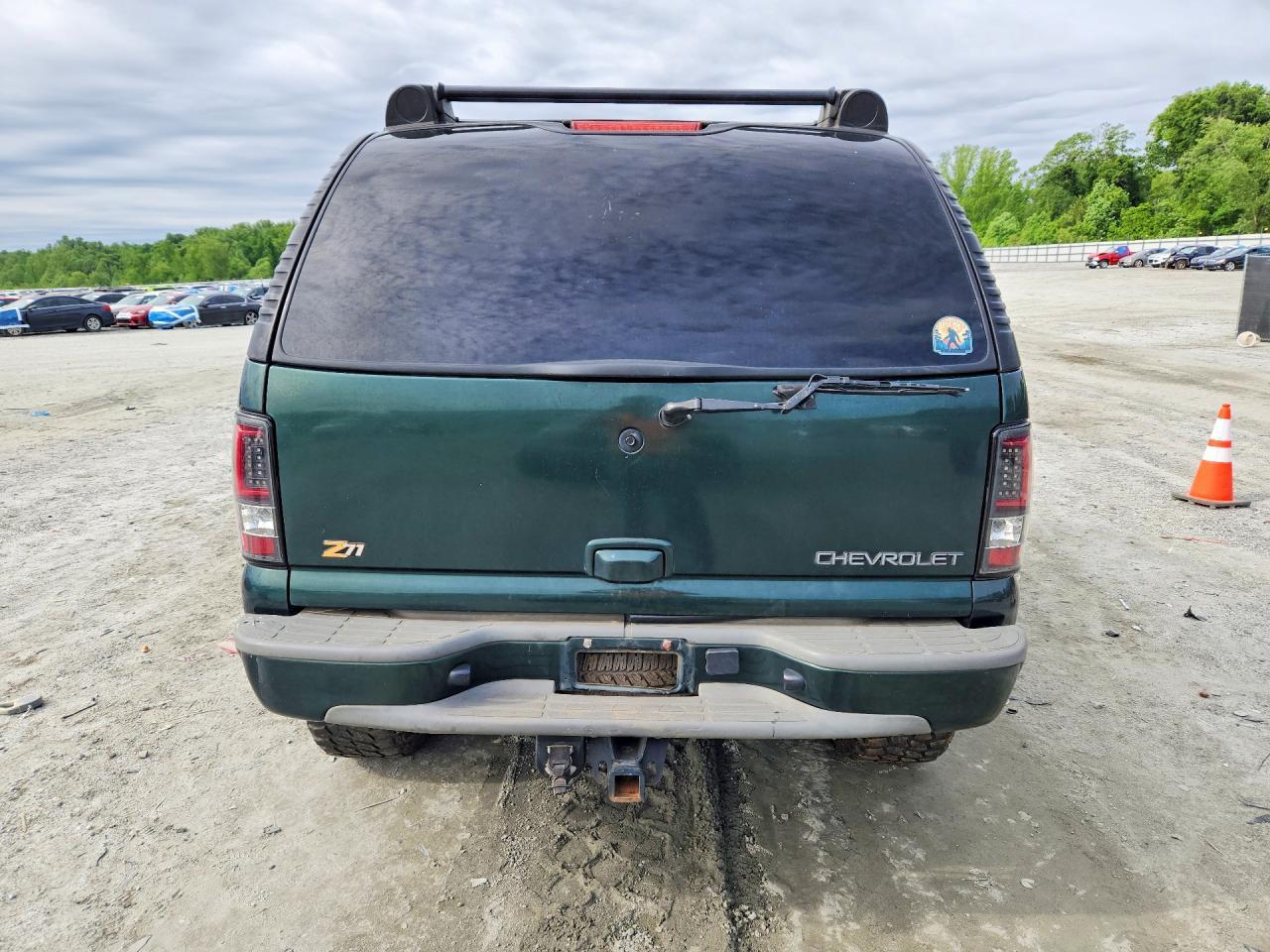 2004 Chevrolet Tahoe - Фото 6