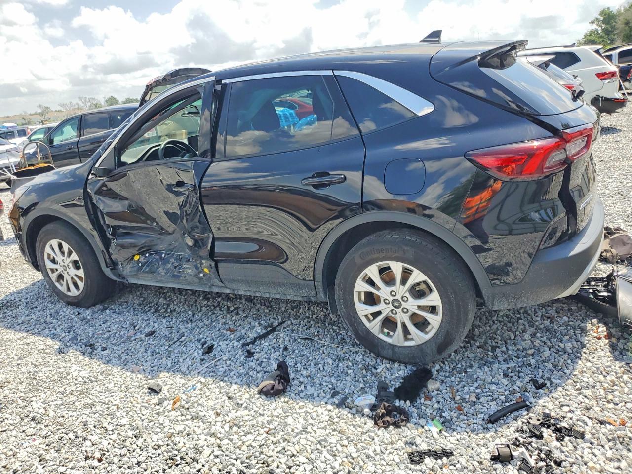 2024 Ford Escape Active - Image 2