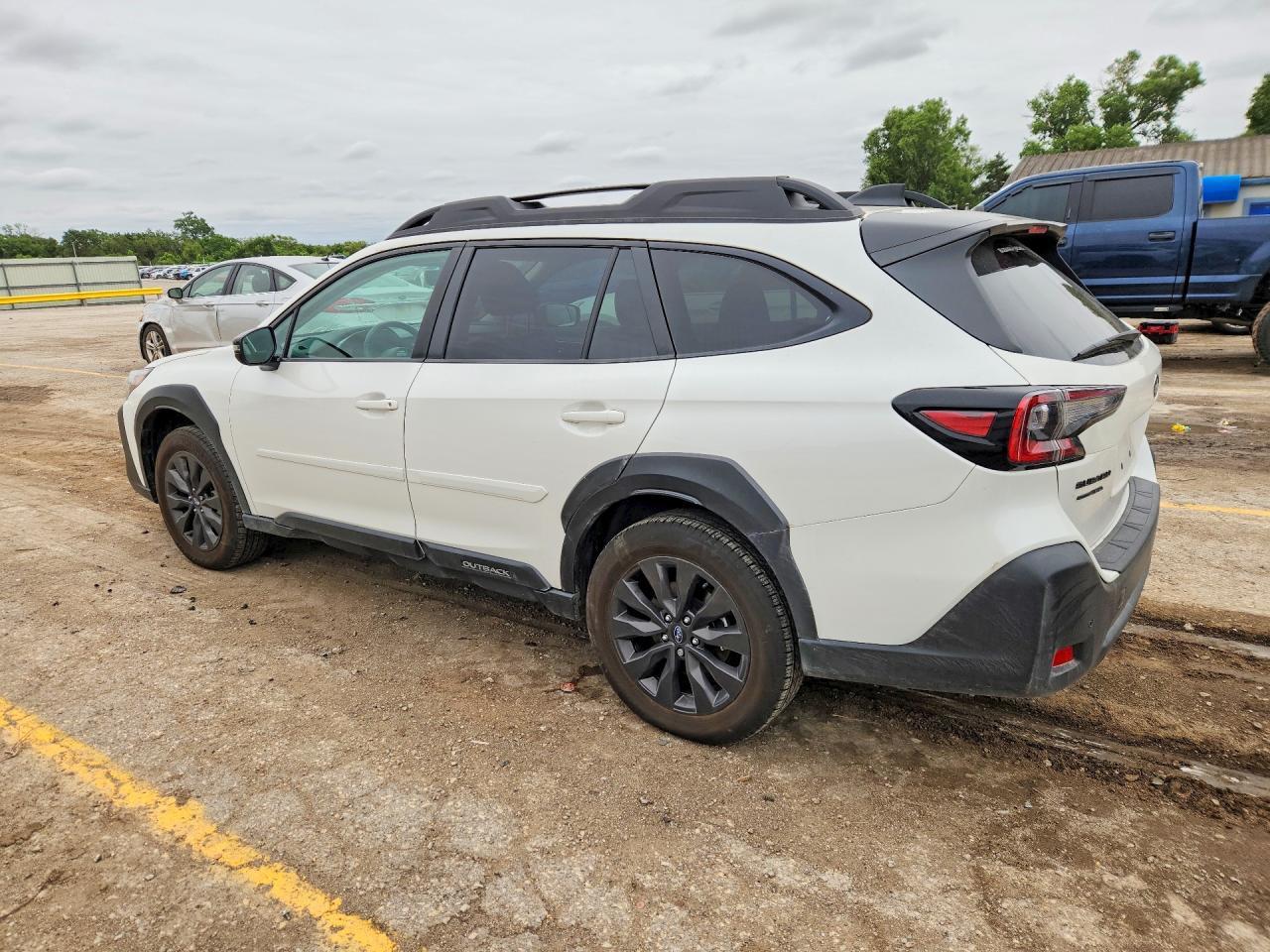 2025 Subaru Outback Onyx Edition Xt - Фото 2