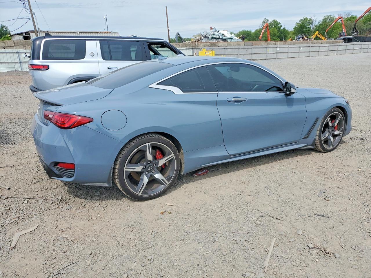 2022 Infiniti Q60 Red Sport 400 - Фото 3