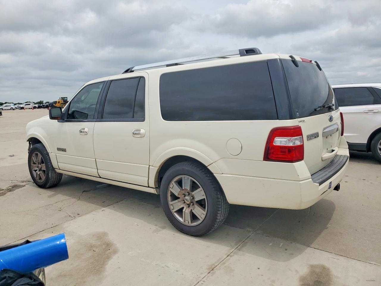2008 Ford Expedition El Limited - Image 2