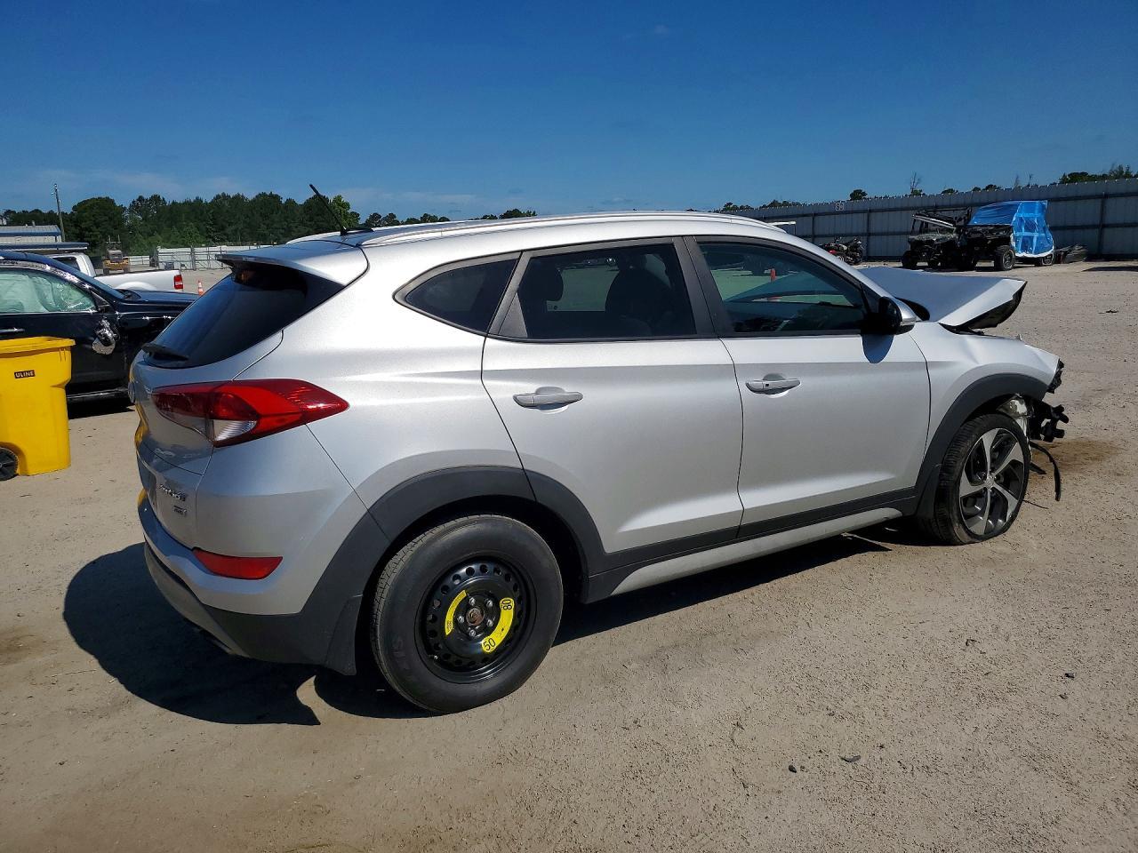2017 Hyundai Tucson Sport - Image 3